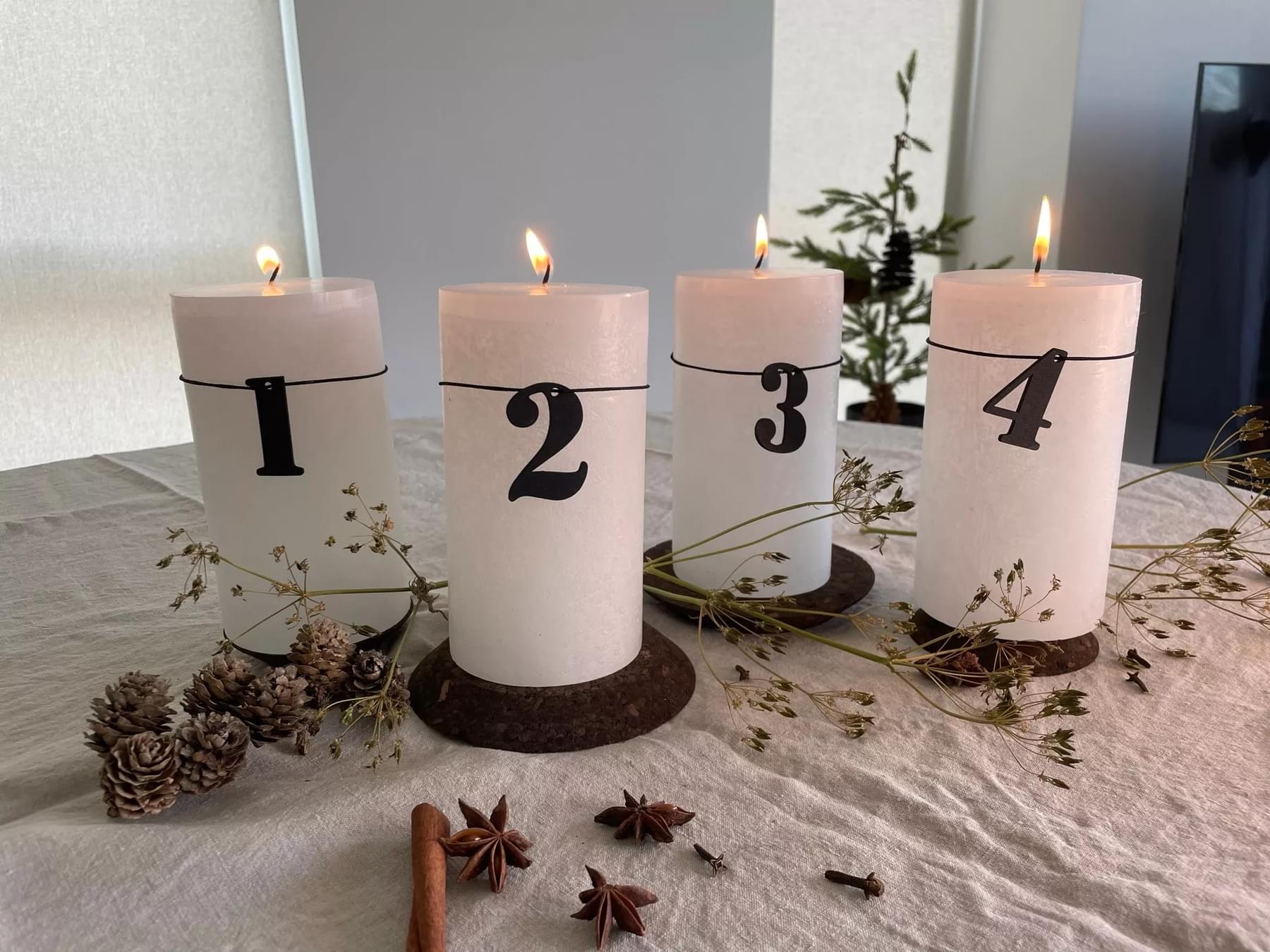 cc7321a2-b51a-455f-825b-318a33be7a8d.jpg LubechLiving aðventunúmer svört - Image 3